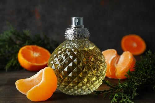 The Allure of Fruity Fragrances: Why They're Perfect for Every Season