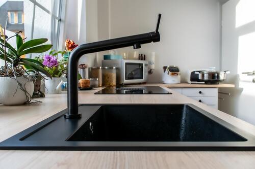 A Guide to Top-Mount Drop-In Kitchen Sinks